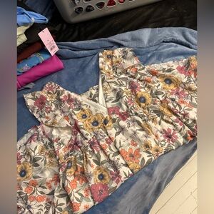 Medium altars state dress